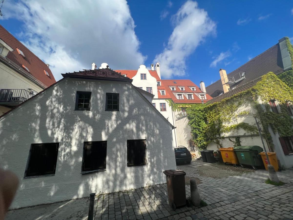 Liboria I Als Gruppe Im Denkmal Augsburgs Appartement Buitenkant foto